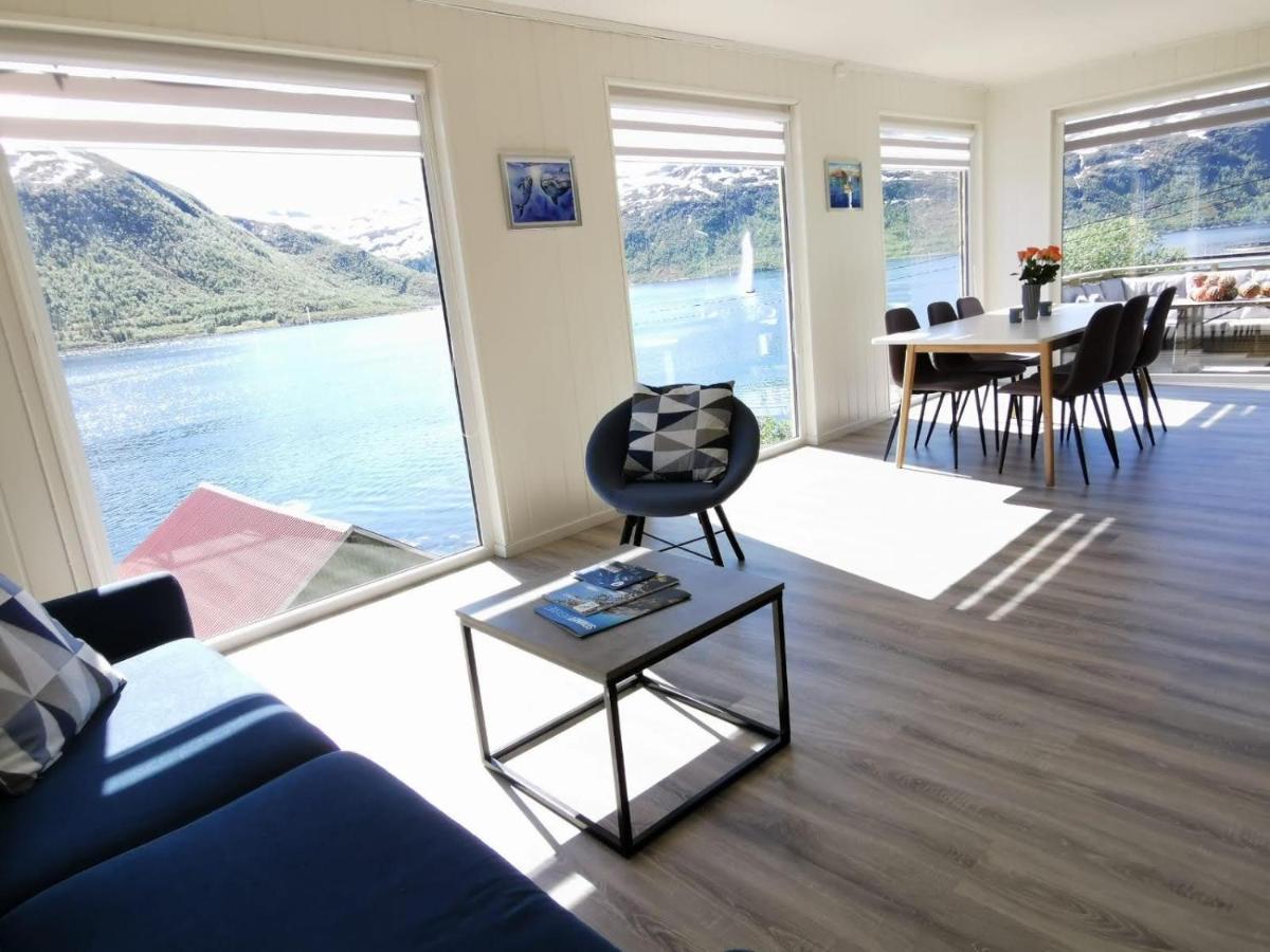 Waterfront Senja Leilighet Torsken Eksteriør bilde